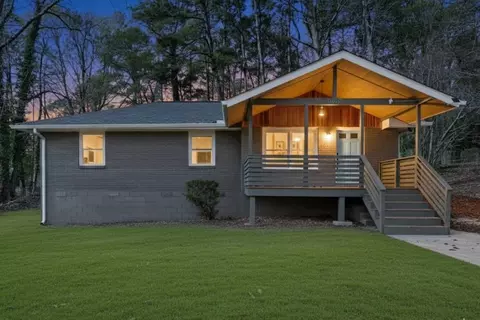 3519 Larkspur Ter, Decatur, GA 30032