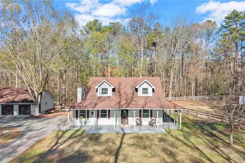 Exterior - 540 Cedar Dr, Covington, GA 30016 photo 4 of 15