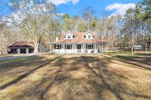 Exterior - 540 Cedar Dr, Covington, GA 30016 photo 2 of 15