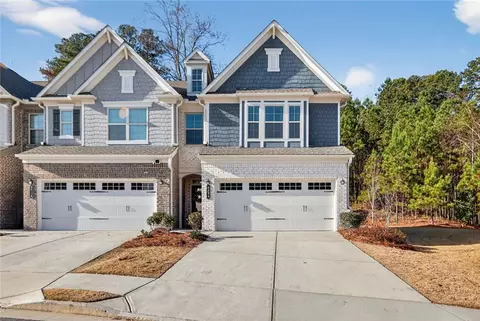 6228 Lanier Harbor Lndg, Buford, GA 30518