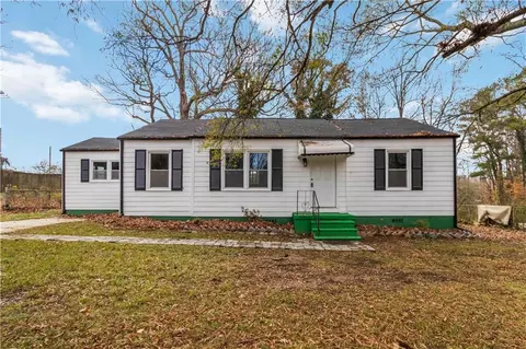 4060 Clay Dr, Atlanta, GA 30360