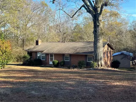 131 Twin Bridges Rd, Eatonton, GA 31024