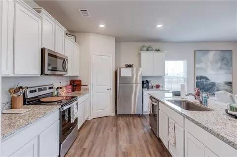 Kitchen - 802 Robbie Ln, Monroe, GA 30655 photo 3 of 3