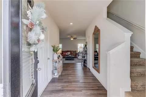 Entry Way - 802 Robbie Ln, Monroe, GA 30655 photo 1 of 6
