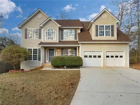 290 Trelawney Dr, Covington, GA 30016
