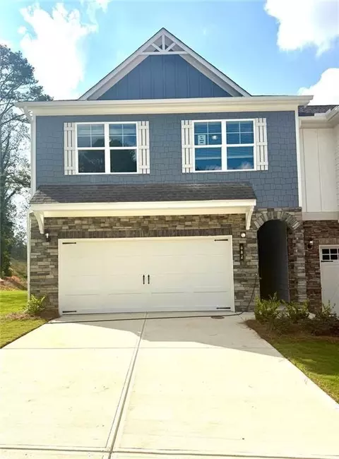 882 Porter Ridge Ln, Decatur, GA 30032
