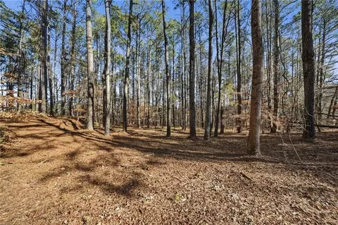 428 Cedarcrest Rd, Dallas, GA 30132