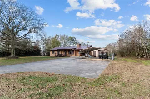3685 Settingdown Rd, Cumming, GA 30028 photo 2