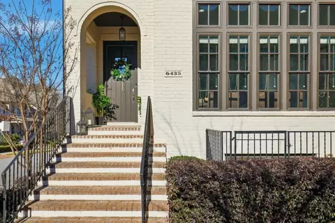 6435 Lucent Ln, Atlanta, GA 30328
