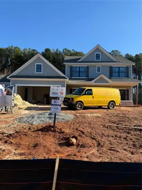 218 Weslyn Dr, Social Circle, GA 30025