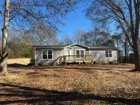 5041 Young Rd, Gainesville, GA 30506
