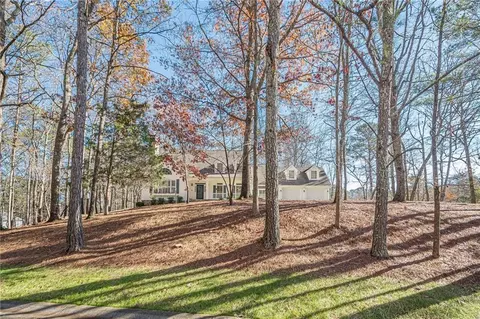 34 Johnston Row NW, Cartersville, GA 30121