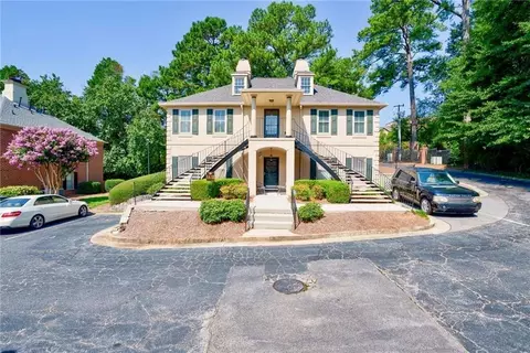 1 Plantation Dr NE #B, Atlanta, GA 30324