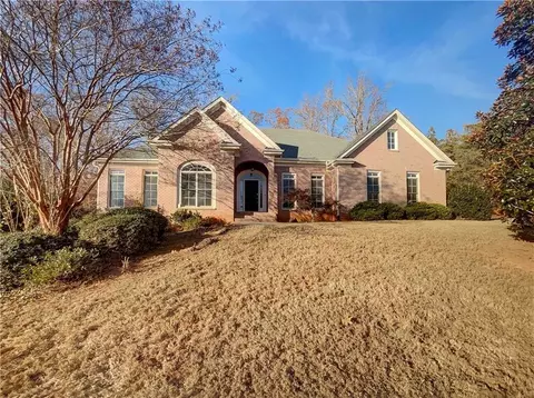 7880 Gable Dr, Douglasville, GA 30135
