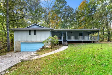2513 N Carroll Ct, Villa Rica, GA 30180