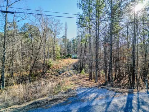 3104 Morton Bend Rd, Rome, GA 30161
