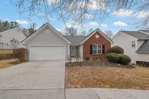 2090 Mina Lane Dr, Buford, GA 30518