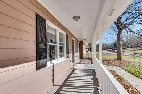 Exterior - 55 High Ridge Rd, Covington, GA 30014 photo 10 of 11