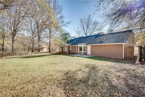 Exterior - 55 High Ridge Rd, Covington, GA 30014 photo 9 of 11