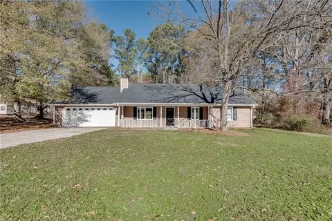 Exterior - 55 High Ridge Rd, Covington, GA 30014 photo 3 of 11