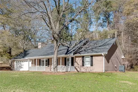 Exterior - 55 High Ridge Rd, Covington, GA 30014 photo 2 of 11