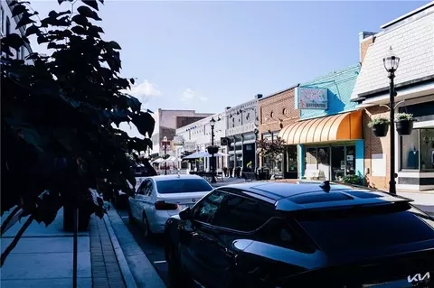 Exterior - 4143 Millstone Park Ln, Gainesville, GA 30504 photo 12 of 27