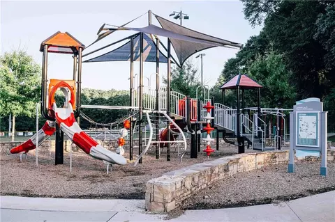 View/Area - 4143 Millstone Park Ln, Gainesville, GA 30504 photo 4 of 4