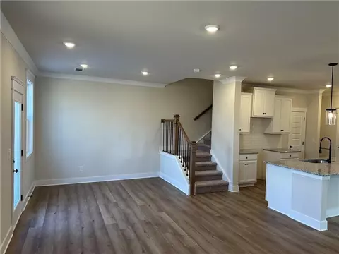 Living - 4143 Millstone Park Ln, Gainesville, GA 30504 photo 2 of 2