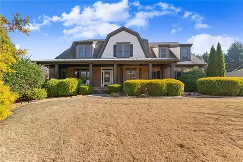6078 Green Tree Ln, Gainesville, GA 30506