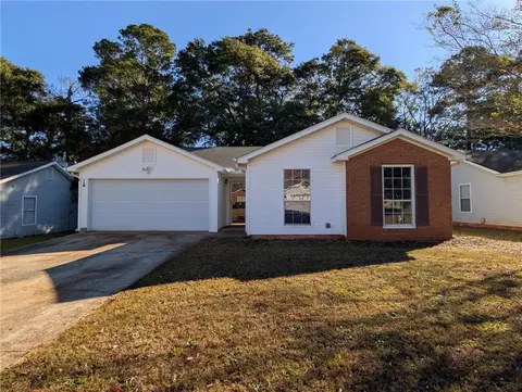 148 Lake Ter, Mcdonough, GA 30253
