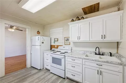 Kitchen - 4052 Sutton Rd, Gainesville, GA 30506 photo 1 of 3