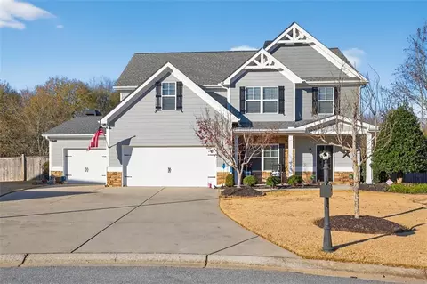 678 Brakeman Cir, Jefferson, GA 30549