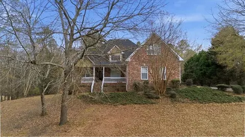 2235 Hawthorne Trce, Monroe, GA 30655