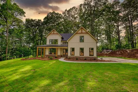 460 Ridge Point Dr, Monticello, GA 31064