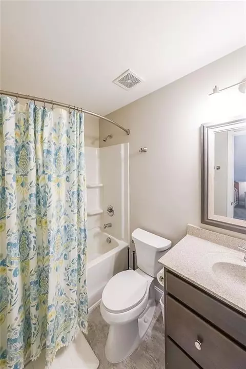 Bath - 300 Sky High Trl, Canton, GA 30114 photo 4 of 5