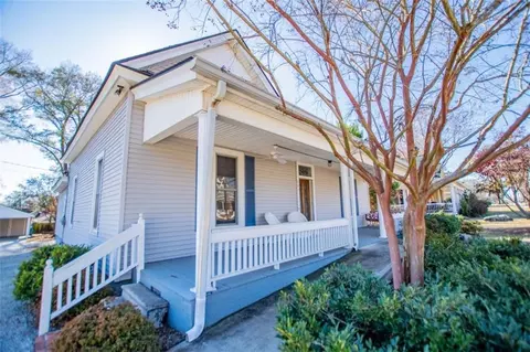501 Cedar St, Carrollton, GA 30117
