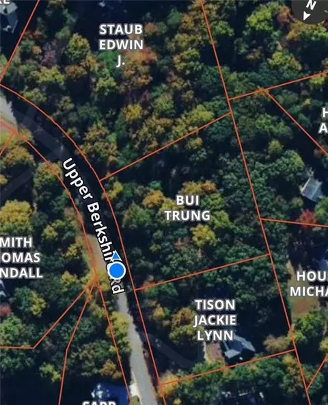 4756 Upper Berkshire Rd, Flowery Branch, GA 30542