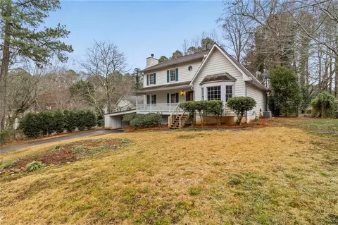 4113 Falcon Shores Ct NW, Acworth, GA 30101