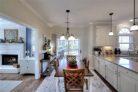Dining - 3059 Gavin Pl NW, Duluth, GA 30096 photo 3 of 3