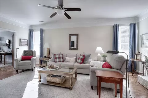 Living - 3059 Gavin Pl NW, Duluth, GA 30096 photo 2 of 3
