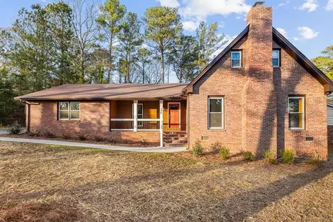 176 Blake Ln, Ellenwood, GA 30294