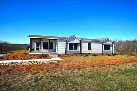Exterior - 703 Addison Rd, Buchanan, GA 30113 photo 2 of 8