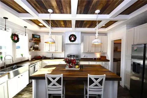 Kitchen - 703 Addison Rd, Buchanan, GA 30113 photo 2 of 6