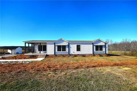 Exterior - 703 Addison Rd, Buchanan, GA 30113 photo 3 of 8