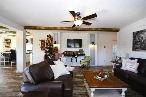 Living - 703 Addison Rd, Buchanan, GA 30113 photo 3 of 6