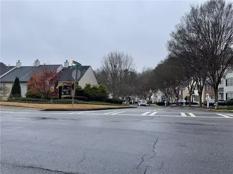 265 Galecrest Dr, Milton, GA 30004 photo 3