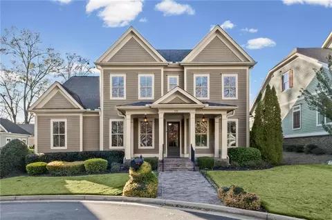 120 Walnut Cir SW, Marietta, GA 30064