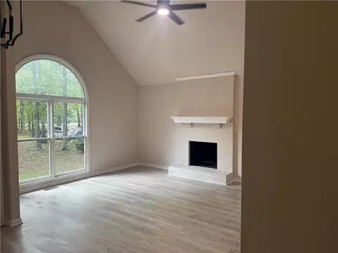 Living - 589 Waterview Dr, Lagrange, GA 30240 photo 1 of 1