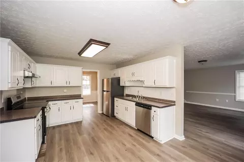 65 Avery Dr, Covington, GA 30016 photo 7