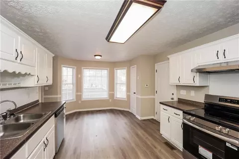 65 Avery Dr, Covington, GA 30016 photo 8